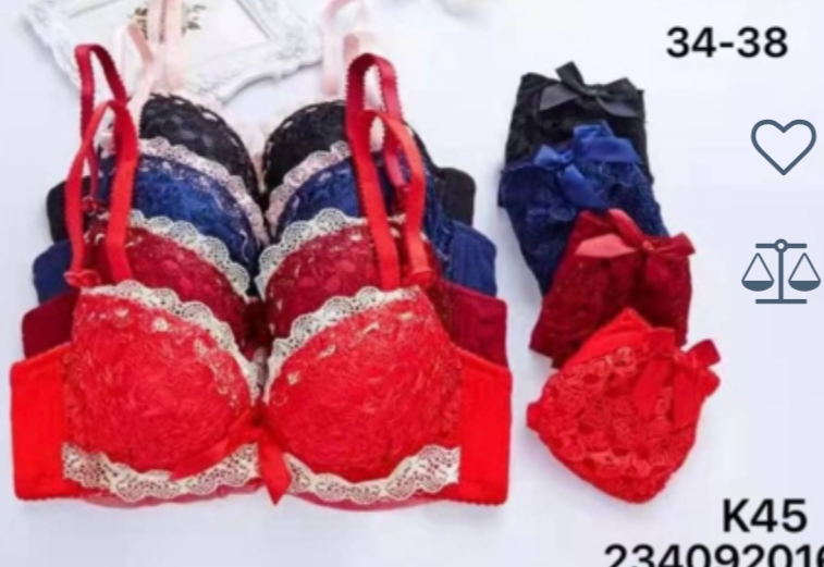 ست سوتین و شورت اسفنجی دخترانه کاپ A جکدار فنردار سایز خارجی