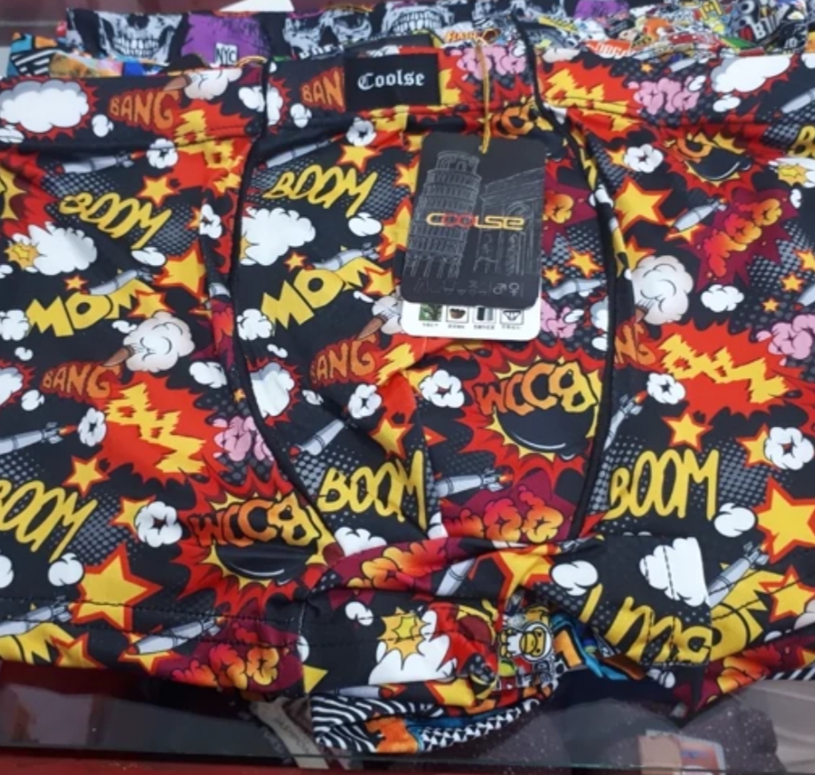 شورت نیم پا مردانه کولسی مناسب اندام متوسط عرض کمر شورت بدون کشیدن ۳۵ تا ۳۷ سانت فاق نزدیک ۲۵ سانت