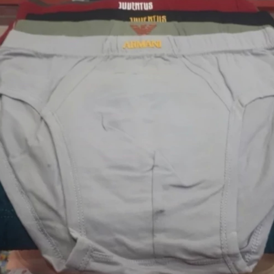 شورت اسلیپ مردانه نخ پنبه سایز لارج کمر ۳۶ تا ۳۸ یک طرف کمر بدون کشیدن ۳۵ تا ۳۶ سانت فاق نزدیک ۲۴ تا ۲۵